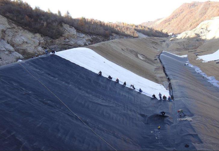 荔枝视频黄下载膜下麵地基施工驗收要求及邊坡處理