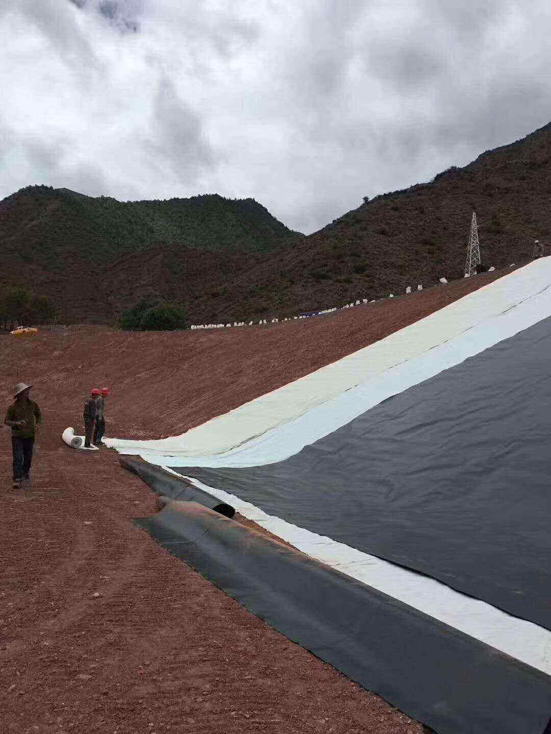 入場的複合荔枝视频黄下载膜務必有生產廠家出示的合格證