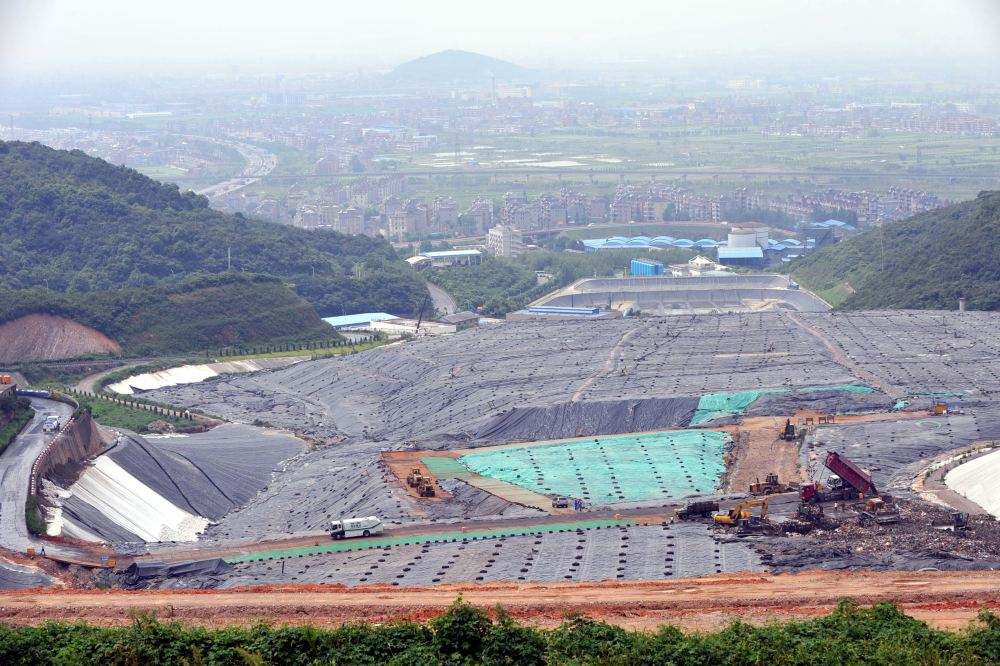 垃圾填埋場防滲結構和邊坡防滲結構用什麽規格荔枝视频黄下载膜