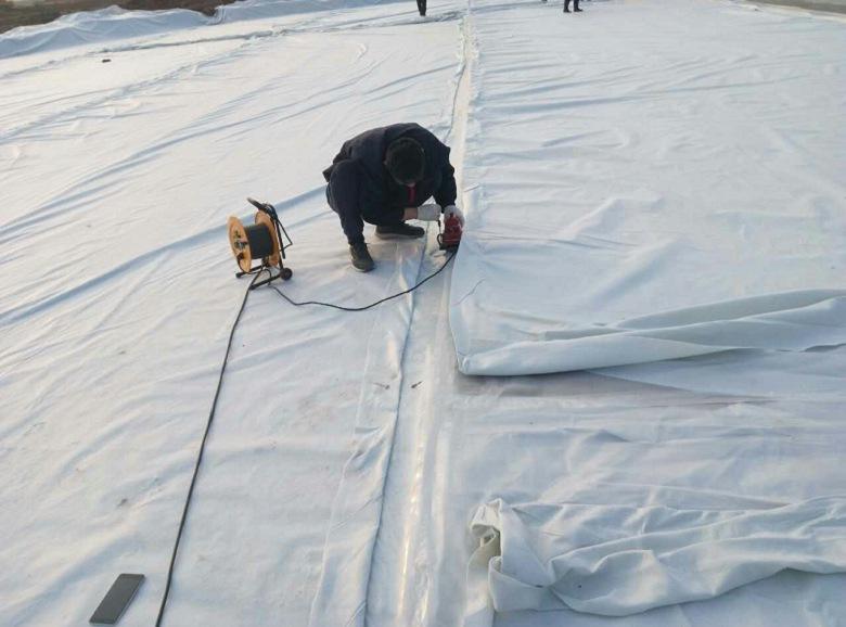 複合荔枝视频黄下载膜用於防滲防漏工程部位應注意事項
